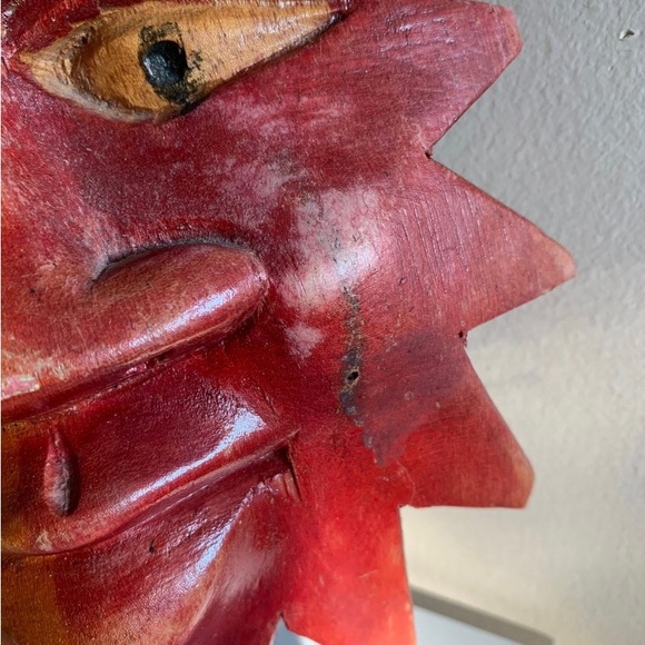 Vintage Wooden Sun Face - Picture 4 of 5